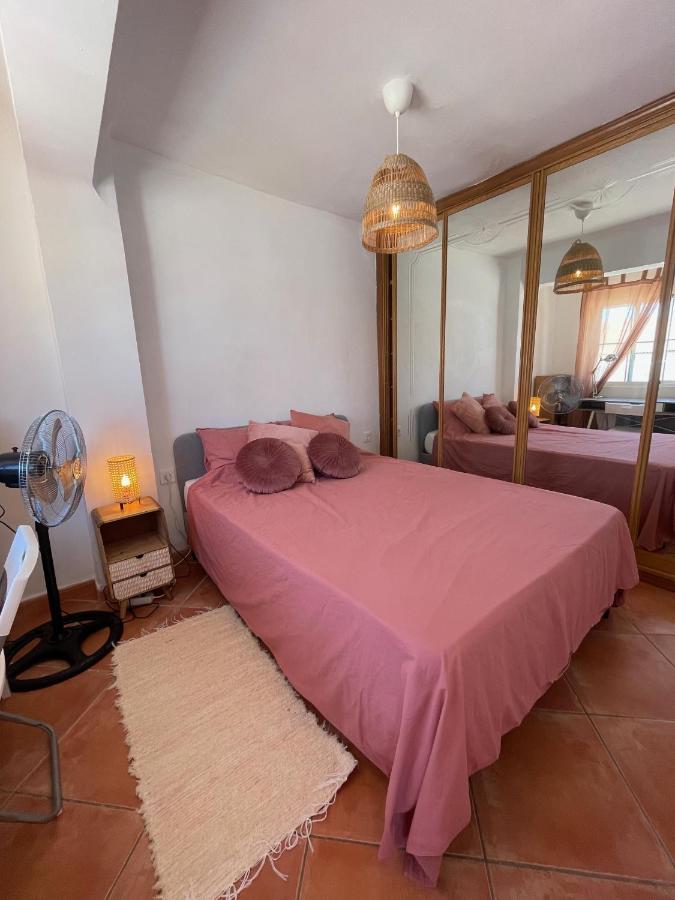 Two Bedroom Apartment In Malaga Center With Views Eksteriør billede